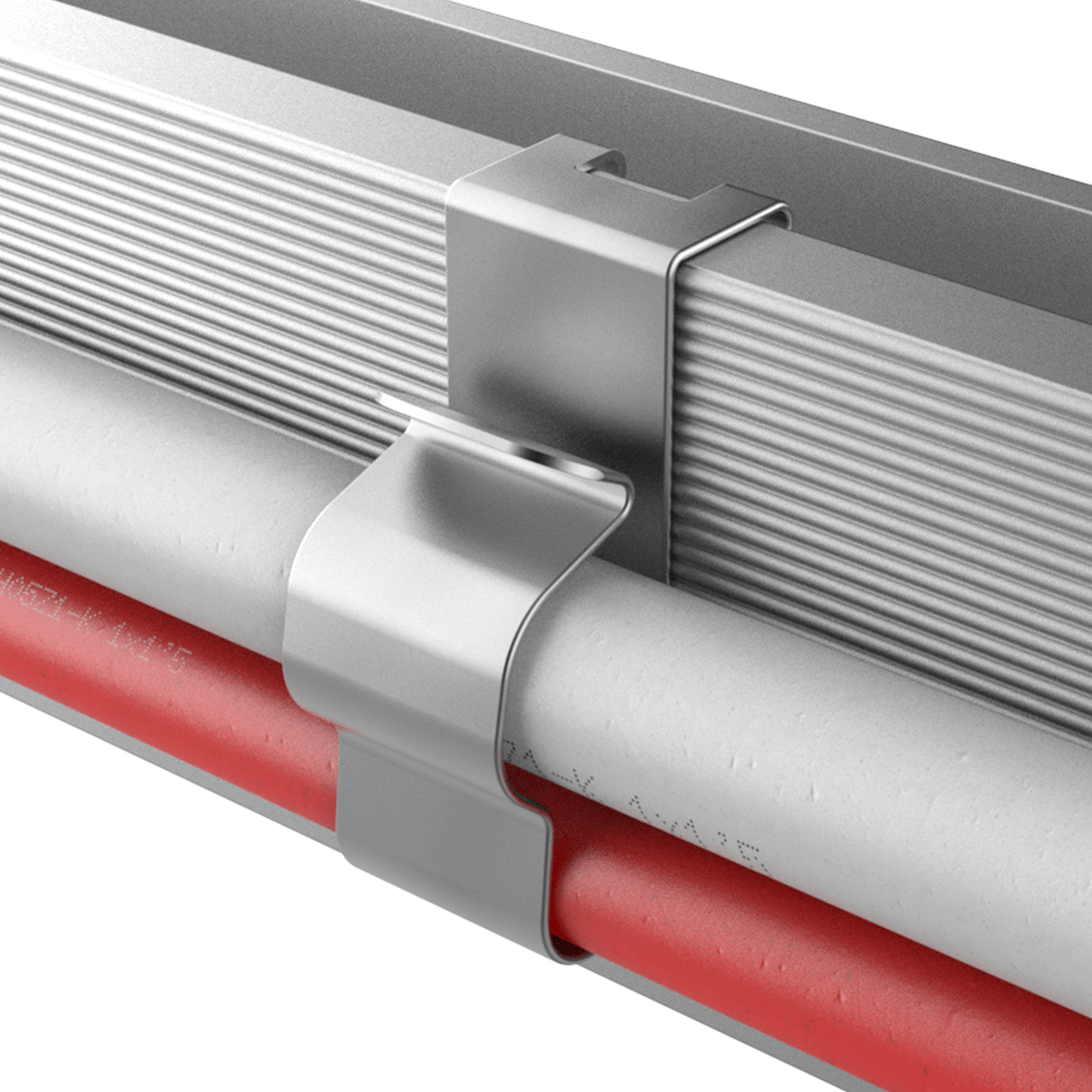 Clip de profilé structurel pour deux câbles hétérogènes